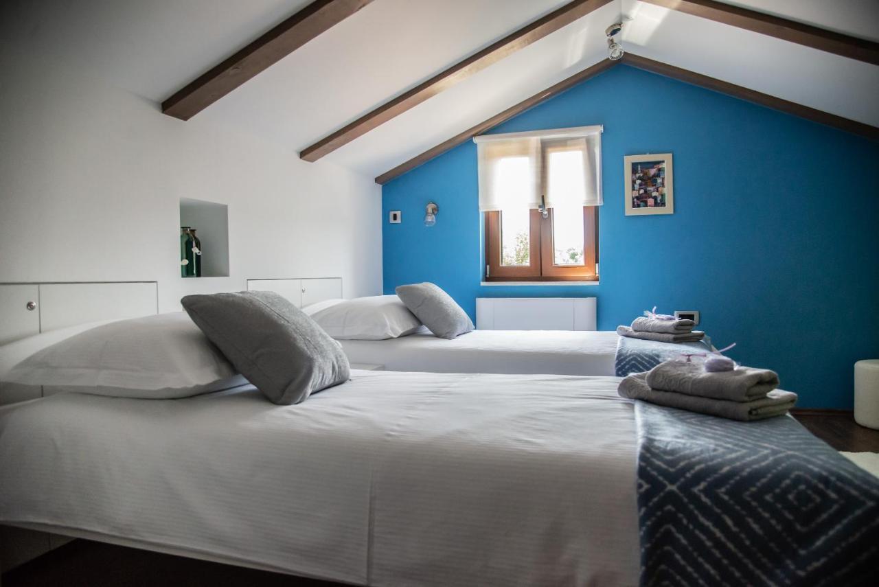 Holiday House Tos-Vila With Heated Pool فربنيك المظهر الخارجي الصورة